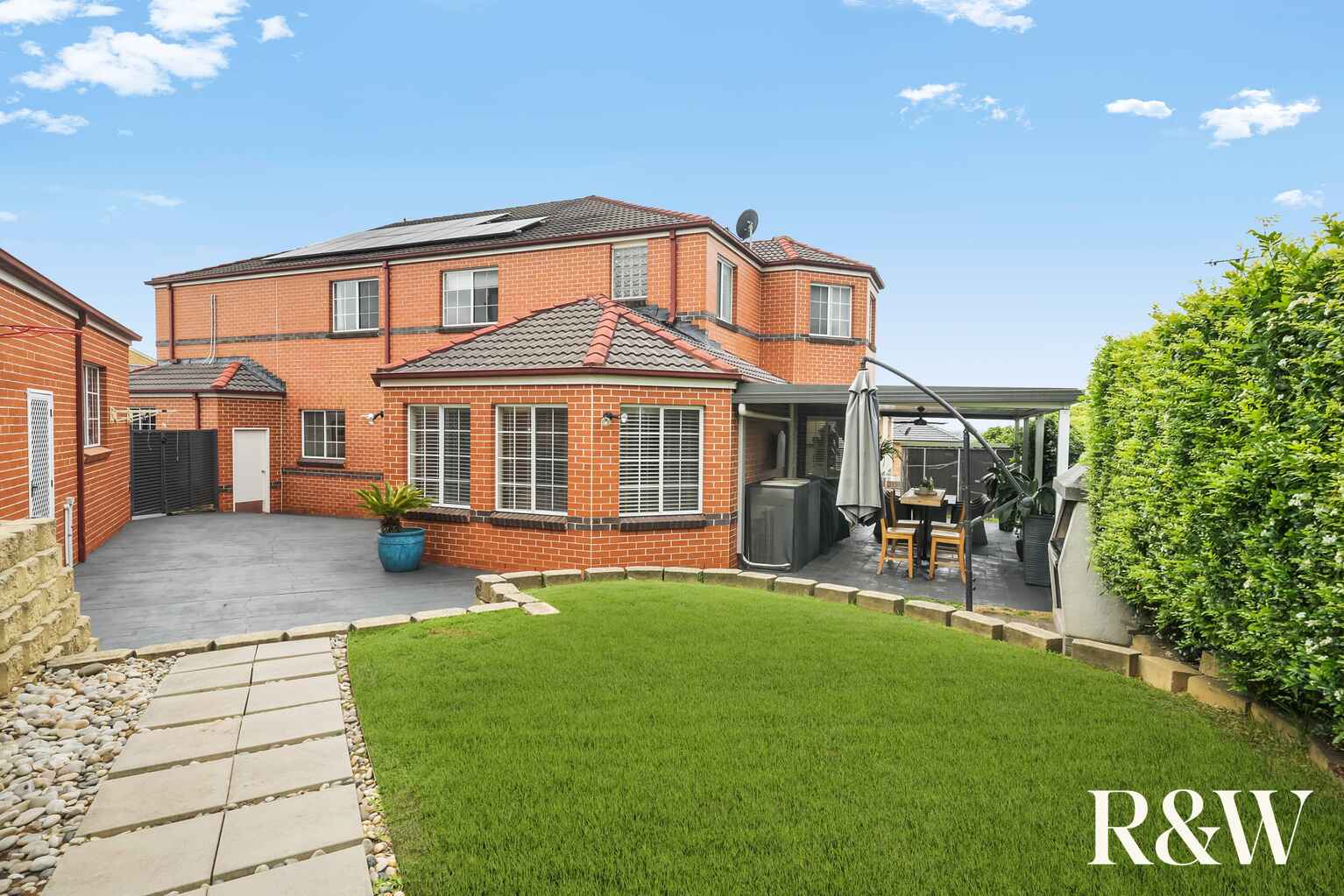 33 LORD CASTLEREAGH CIRCUIT Macquarie Links