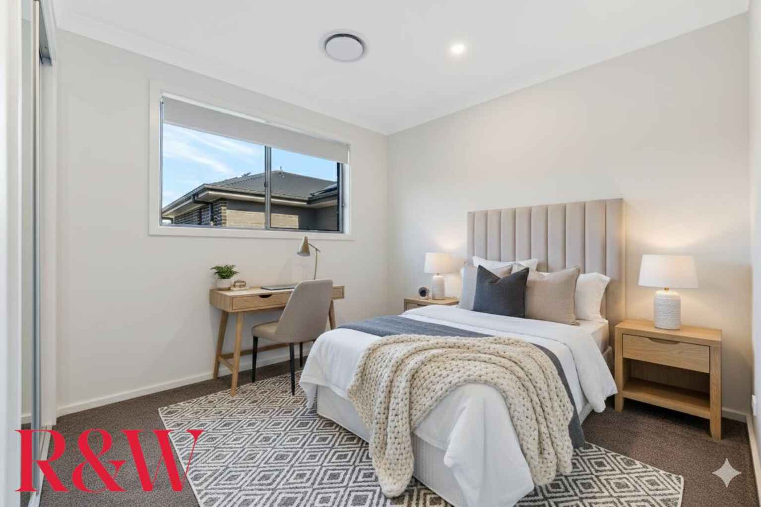 18B Barrier Street Gregory Hills