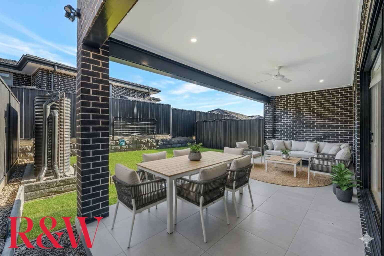 18B Barrier Street Gregory Hills
