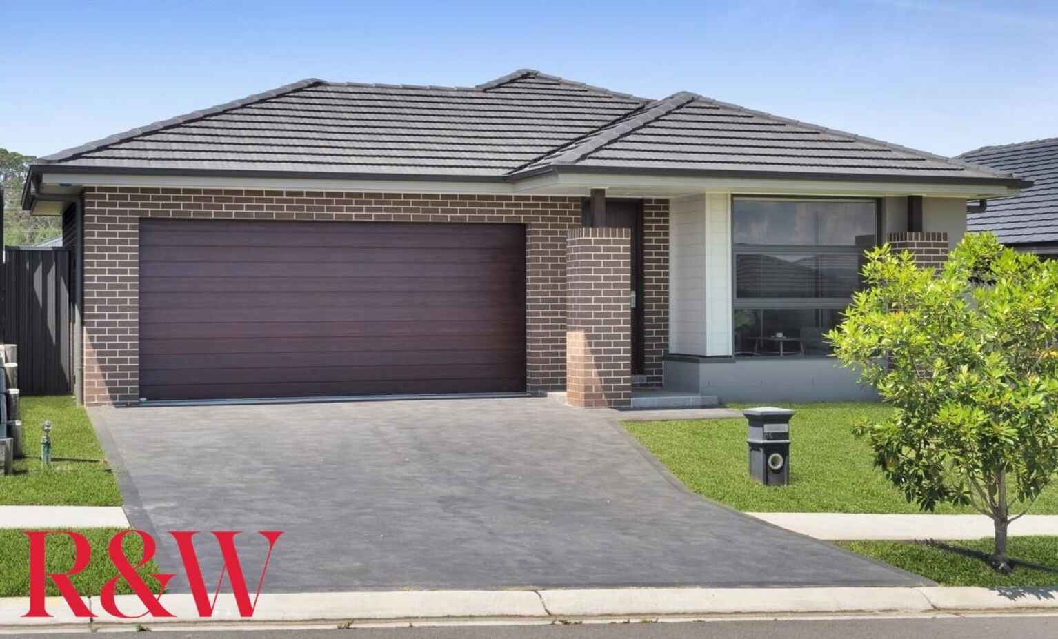 65 Waterglass Street Spring Farm 65 Waterglass Street Spring Farm