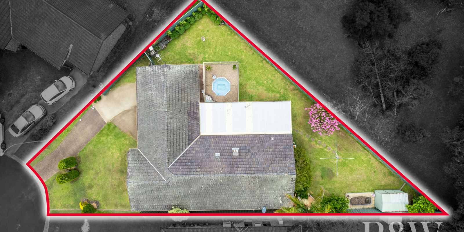 6 MONGON PLACE St Helens Park