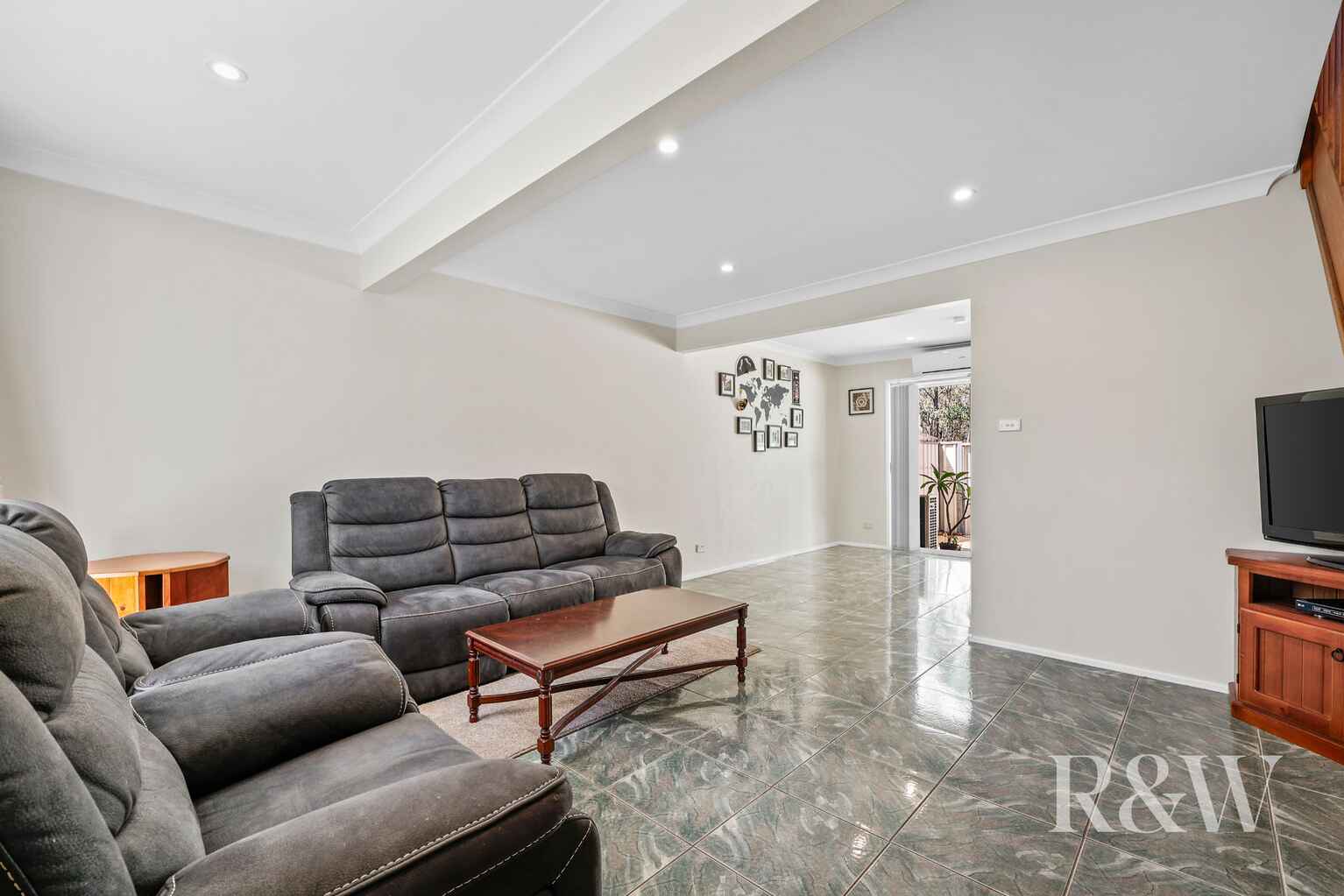 7/53 WOODLAND ROAD St Helens Park