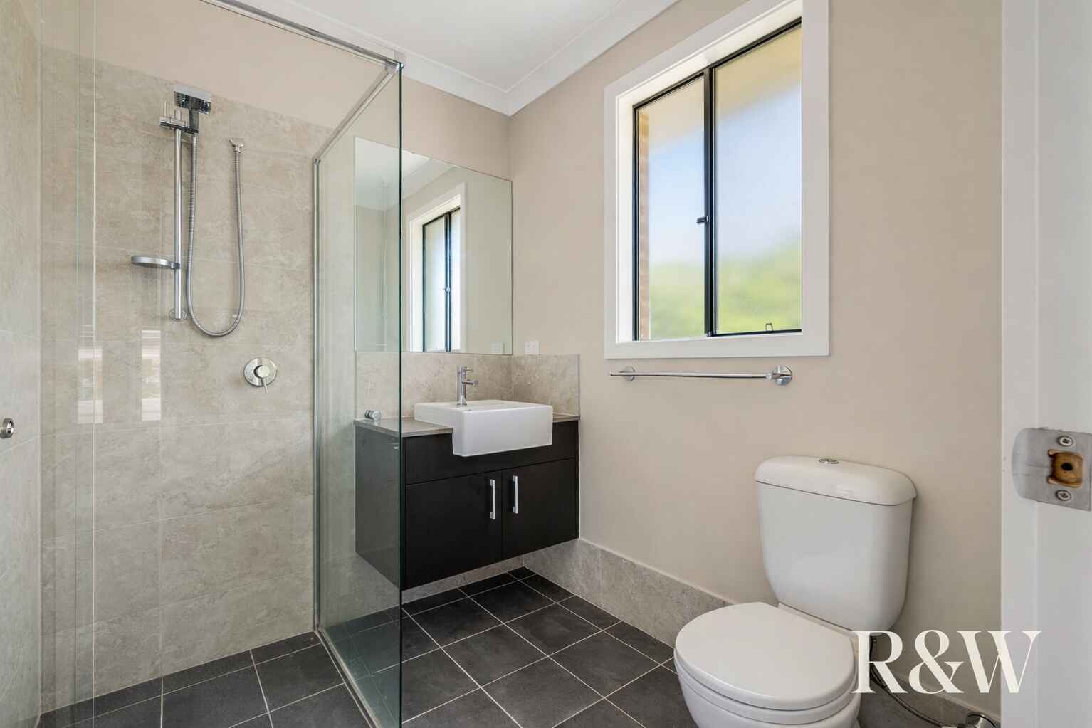 2 CASSIO WAY Rosemeadow