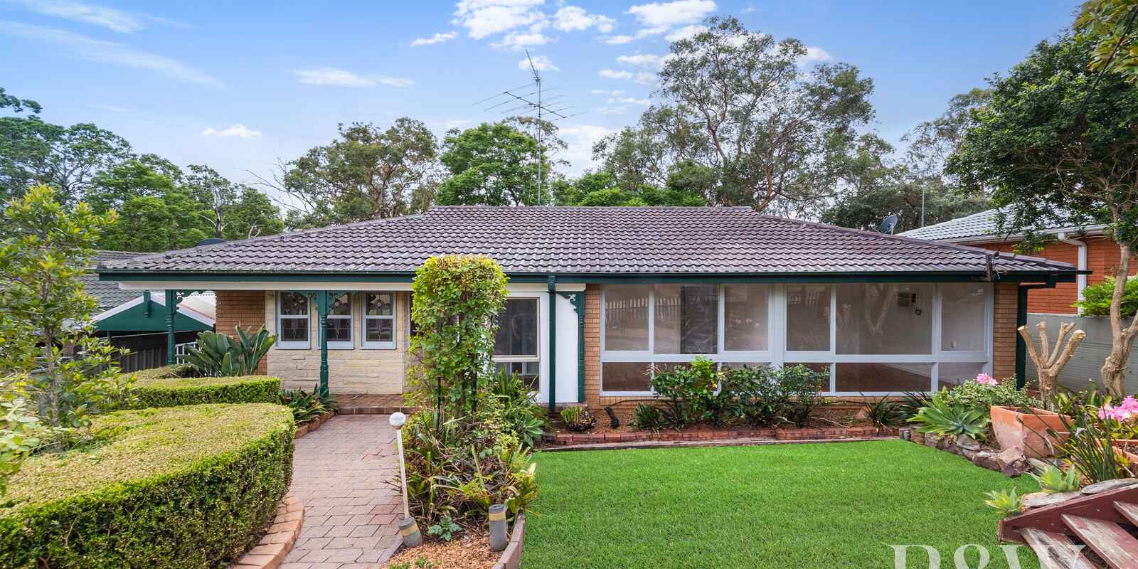 13 LUGARNO AVENUE Leumeah