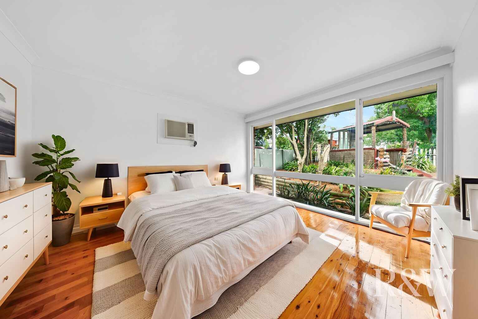 13 LUGARNO AVENUE Leumeah