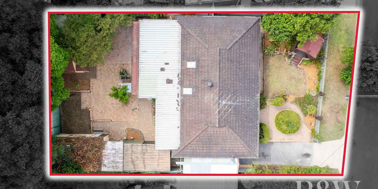 13 LUGARNO AVENUE Leumeah