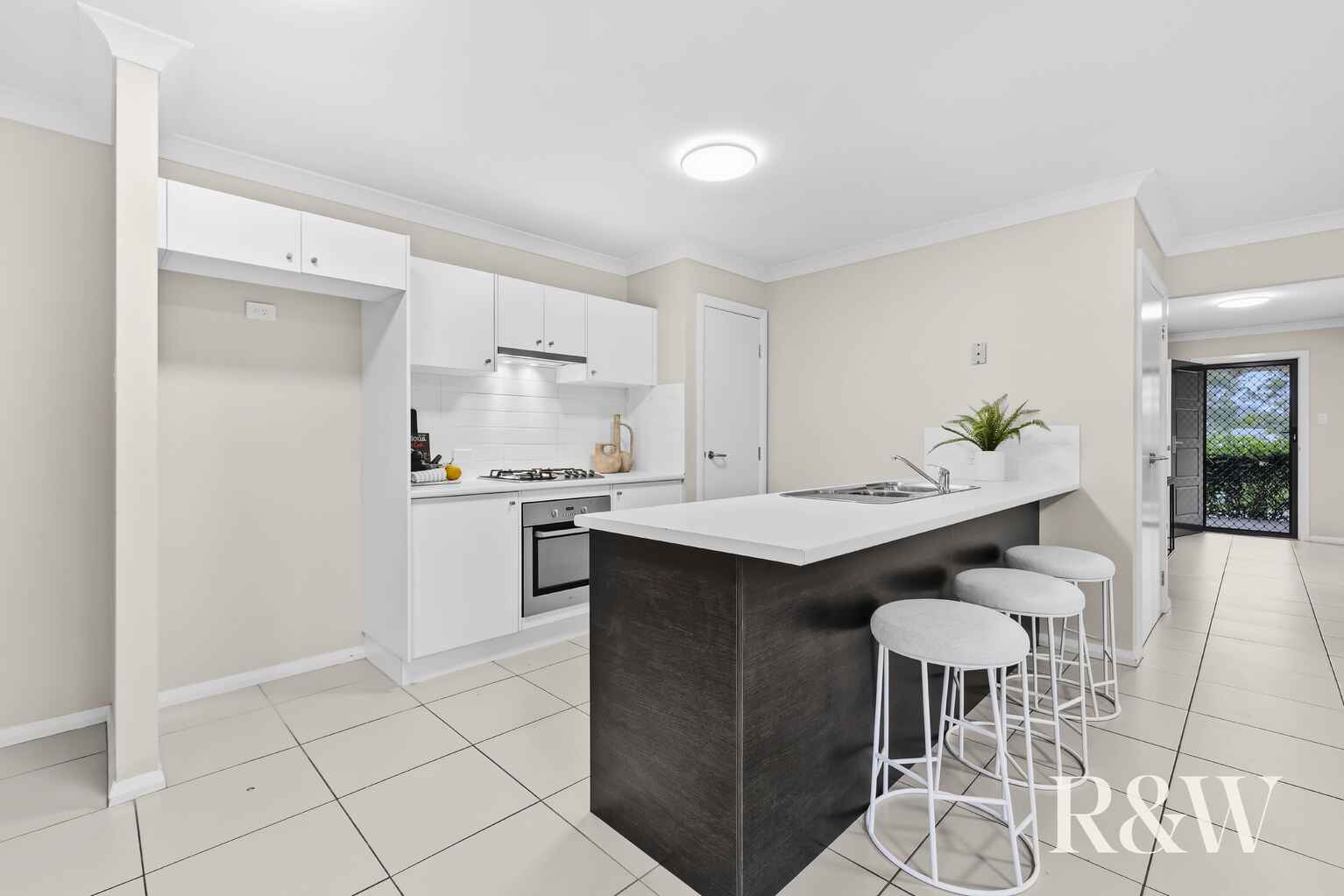 10 JARVISFIELD PLACE Macquarie Links