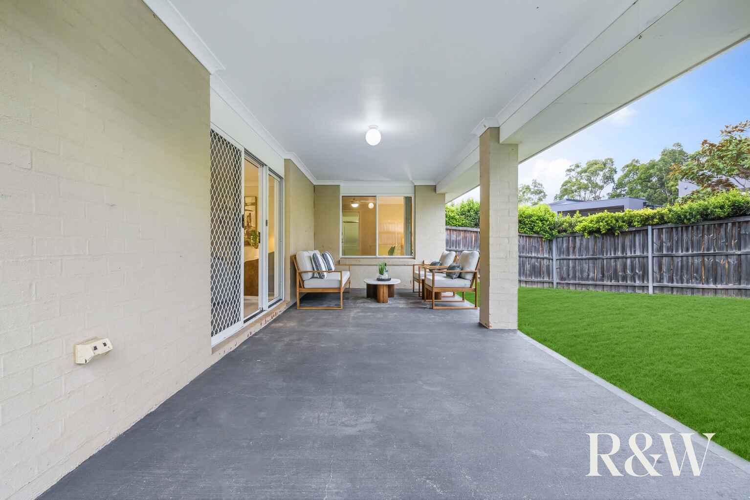 10 JARVISFIELD PLACE Macquarie Links
