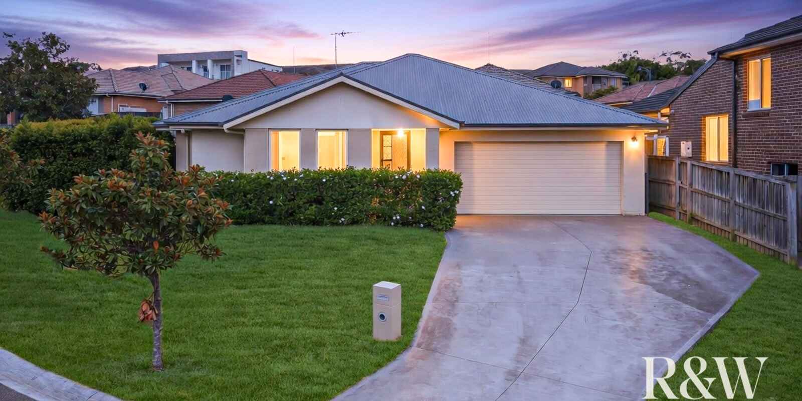 10 JARVISFIELD PLACE Macquarie Links