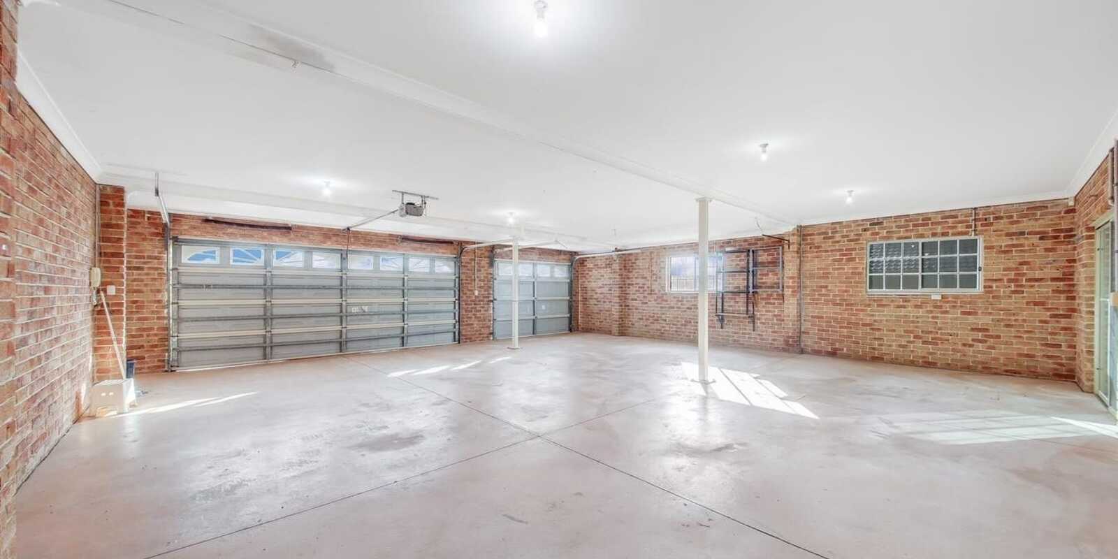 1 Beltana Place Glen Alpine