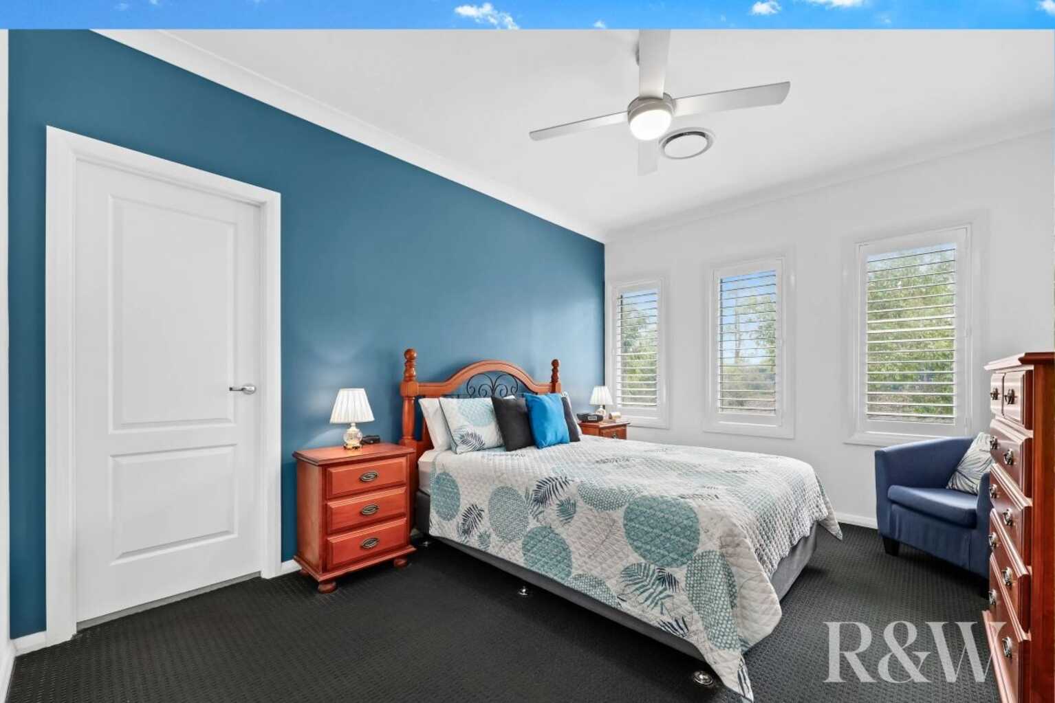 29 Cloverhill Crescent Gledswood Hills