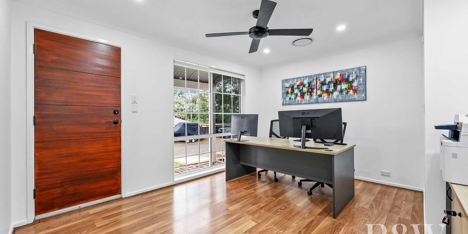 50 DOWNES CRESCENT Currans Hill