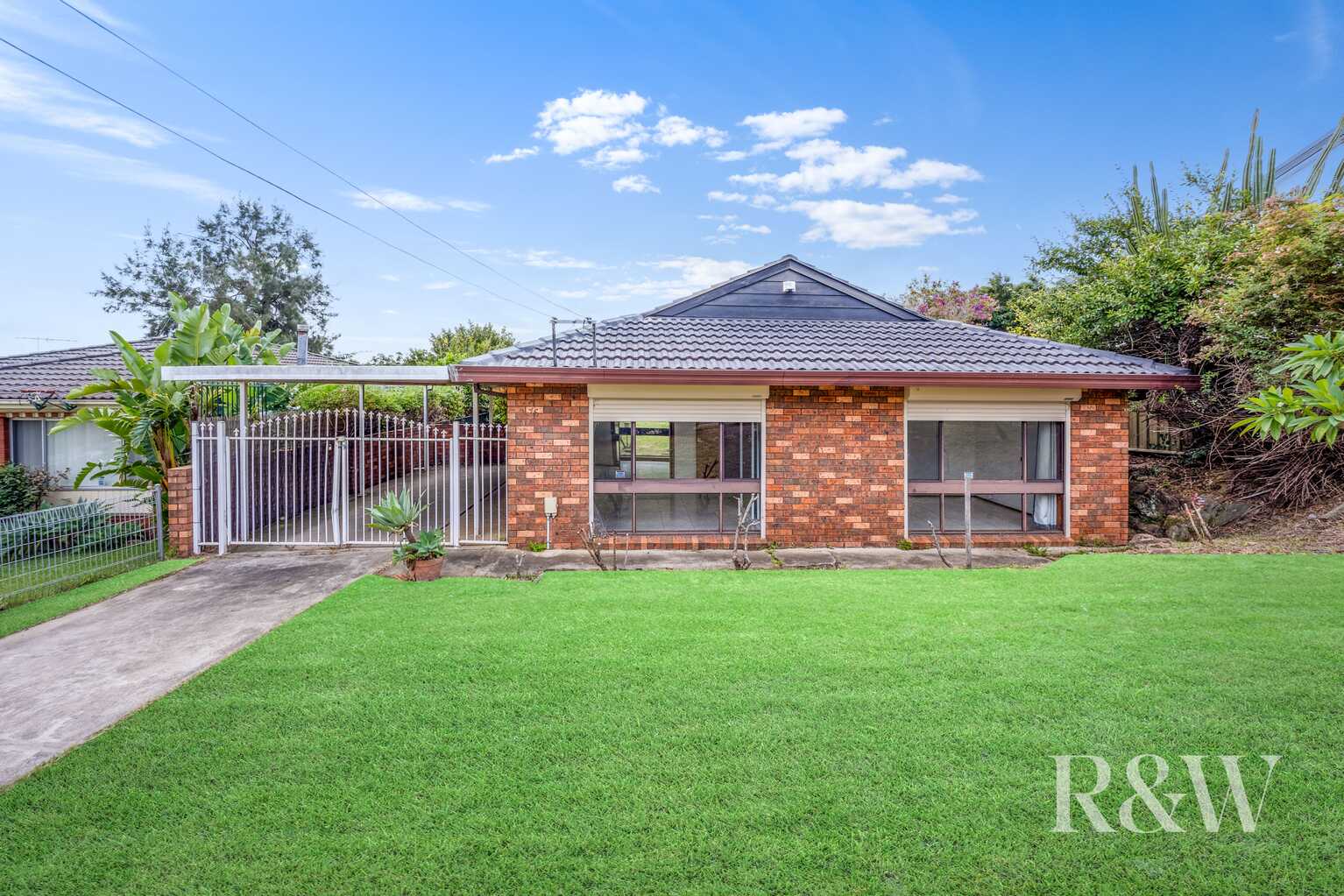 36 ANGLE ROAD Leumeah