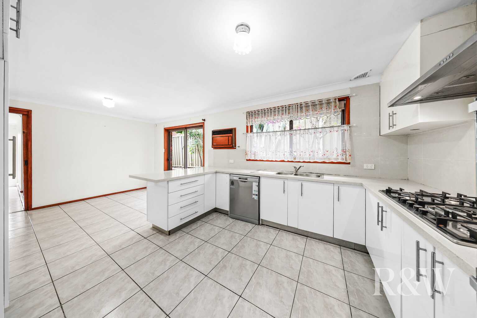 36 ANGLE ROAD Leumeah