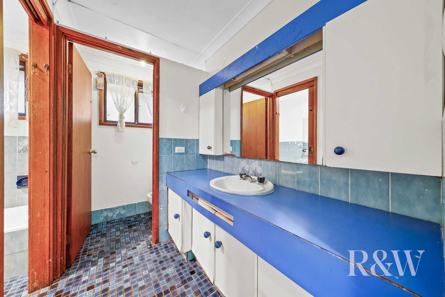 36 ANGLE ROAD Leumeah