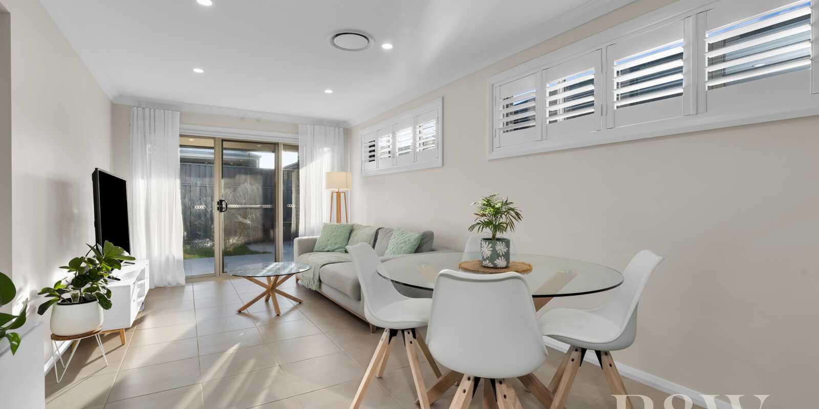 33 Minnamurra Drive Gregory Hills