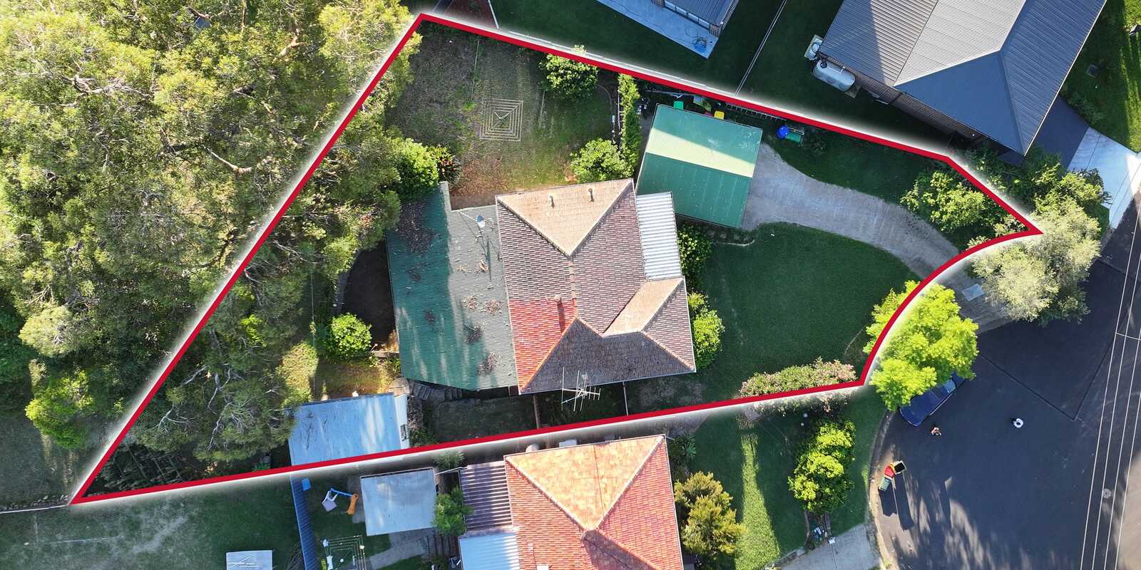 3 LACHLAN PLACE Campbelltown