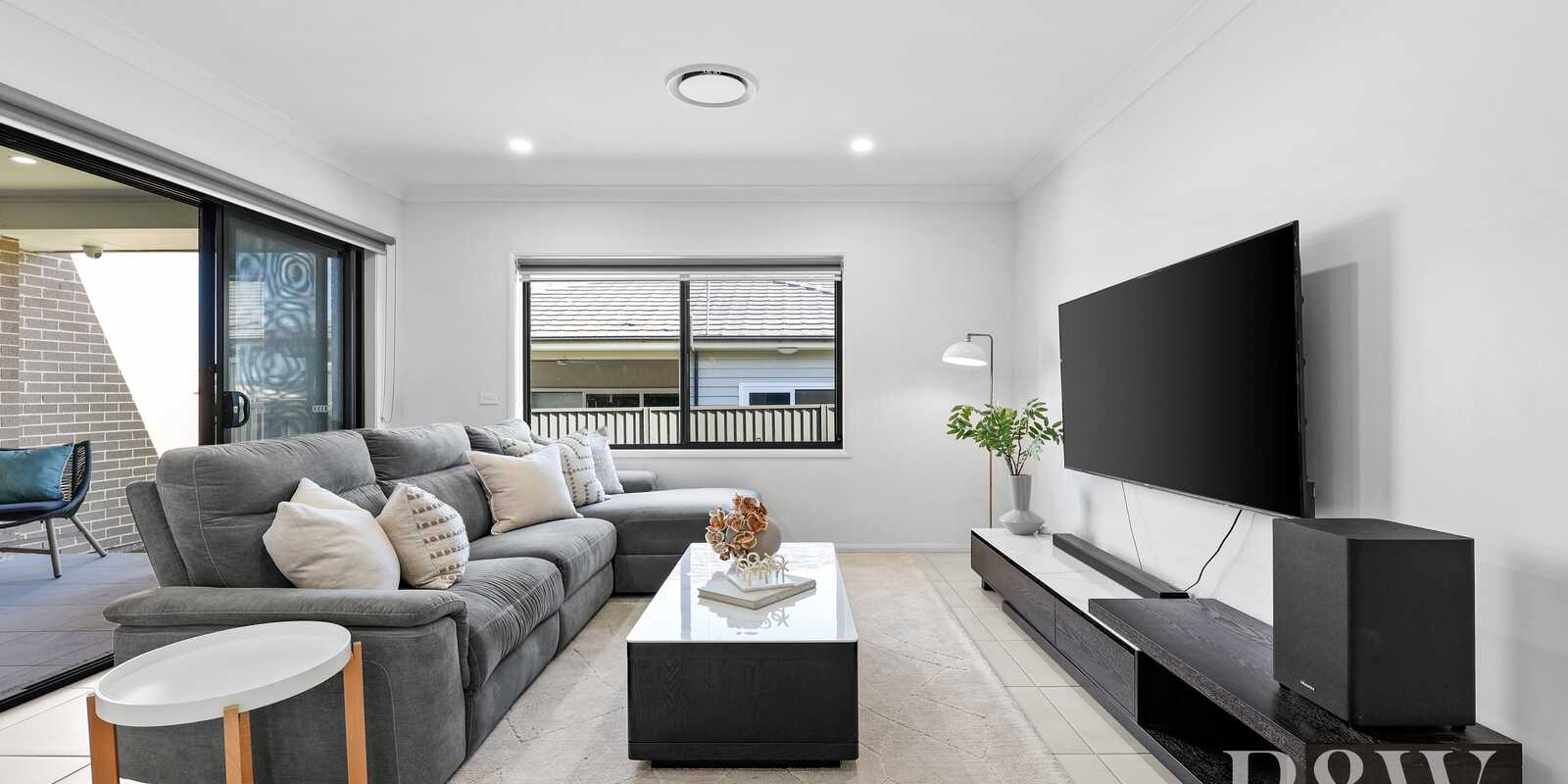 9 FLOYD STREET Spring Farm