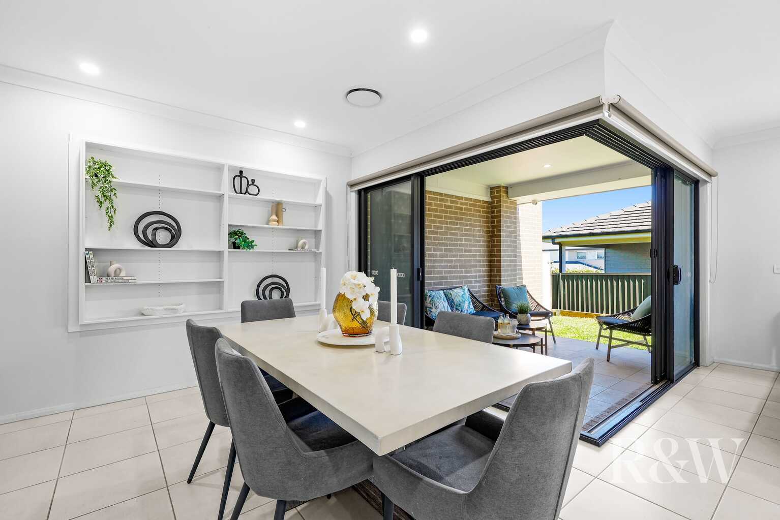 9 FLOYD STREET Spring Farm