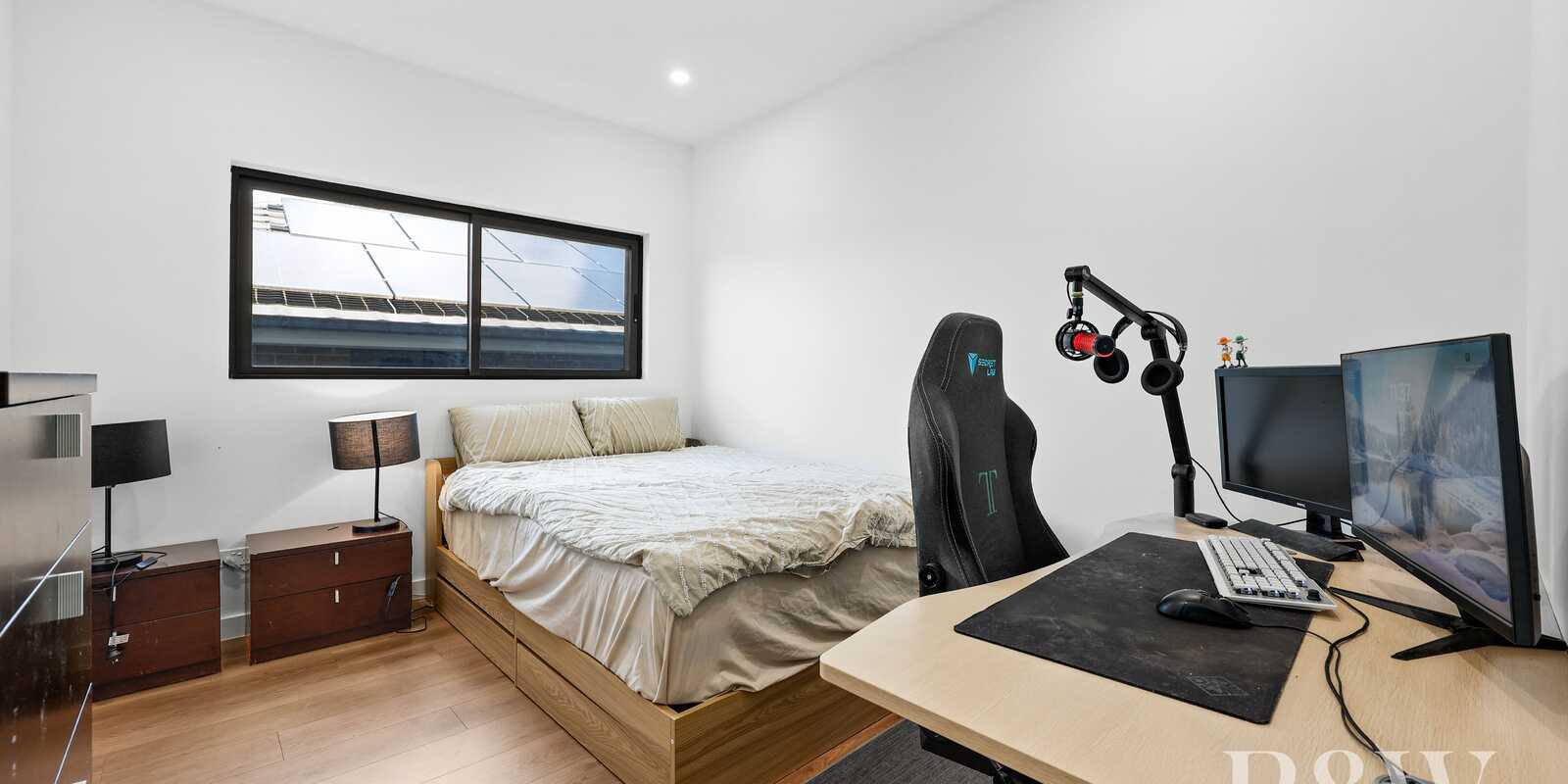 9 FLOYD STREET Spring Farm