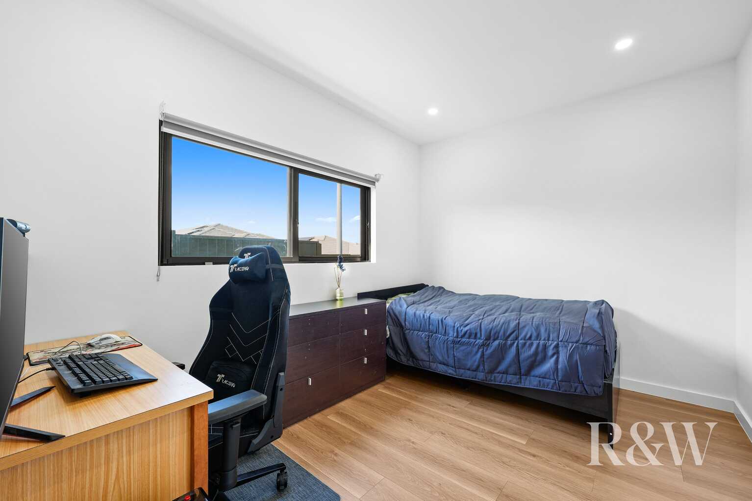 9 FLOYD STREET Spring Farm