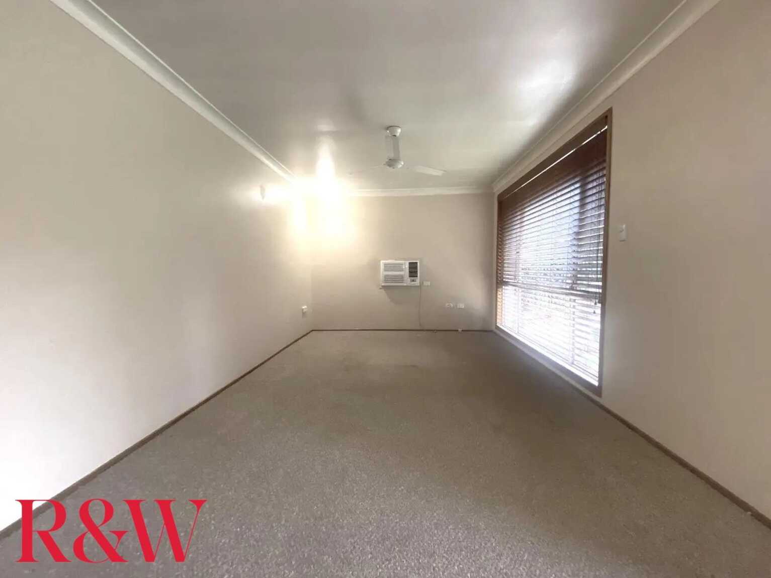 8 Sauternes Place Eschol Park 8 Sauternes Place Eschol Park