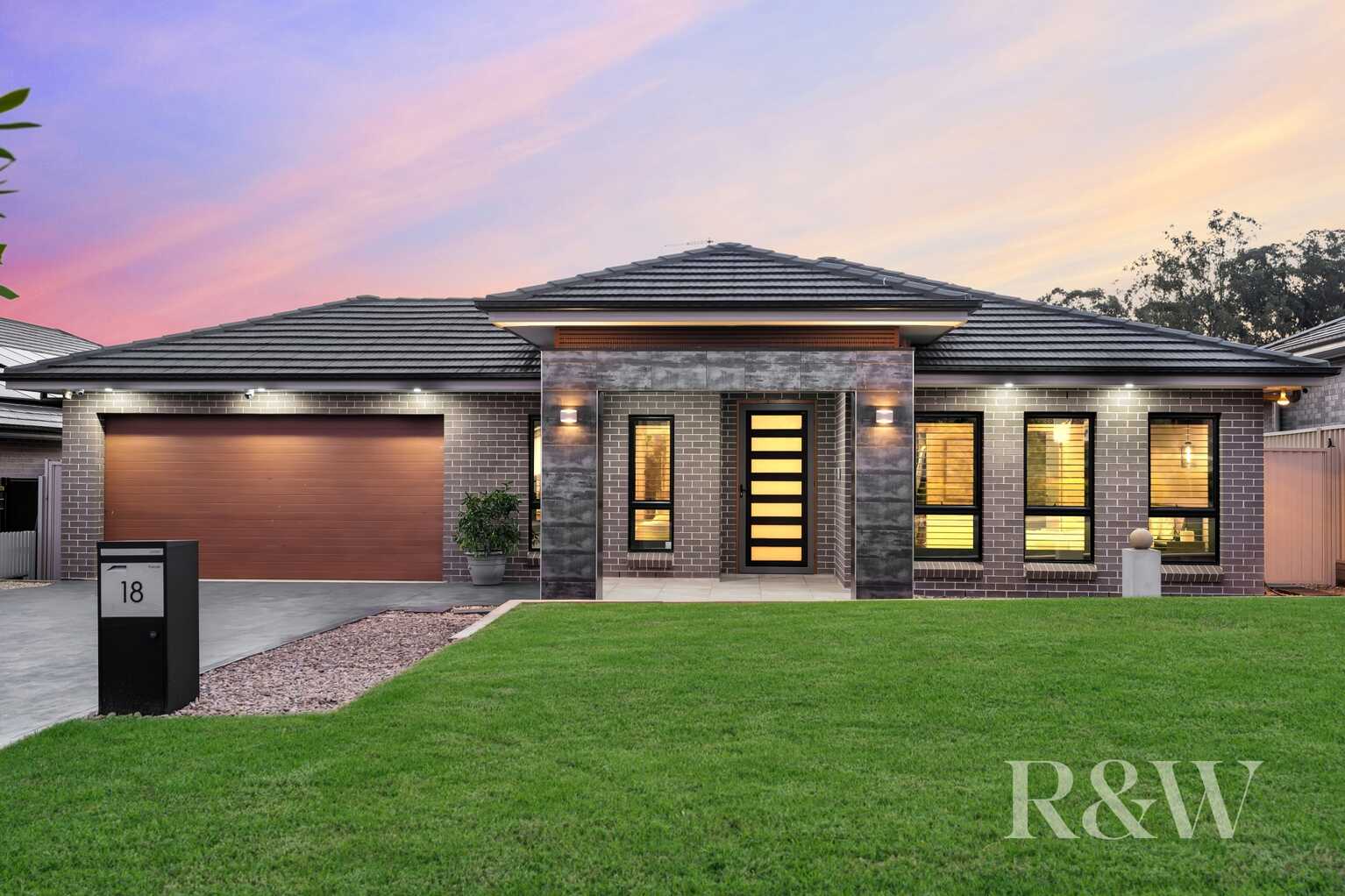 18 GOVERNOR DRIVE Harrington Park