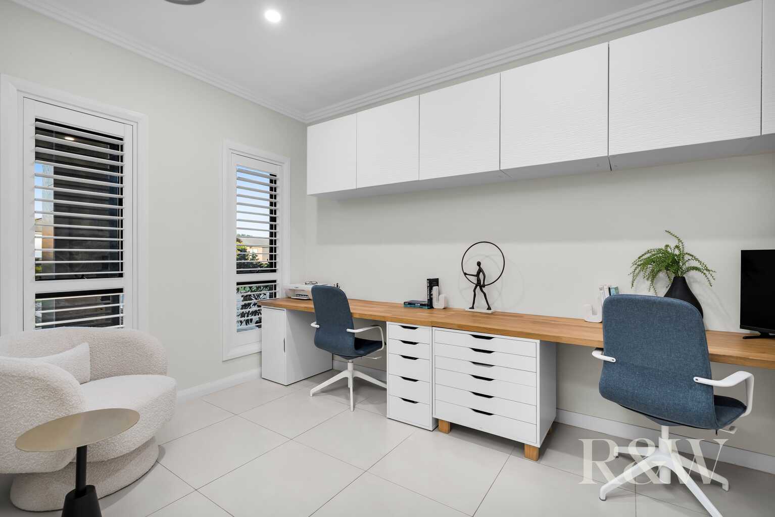 18 GOVERNOR DRIVE Harrington Park