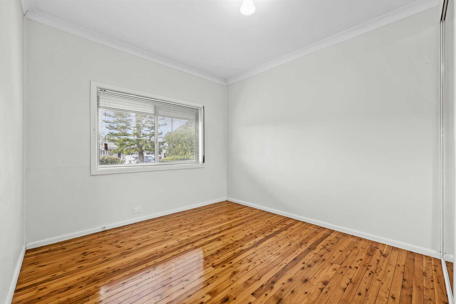 30 DARWIN ROAD Campbelltown