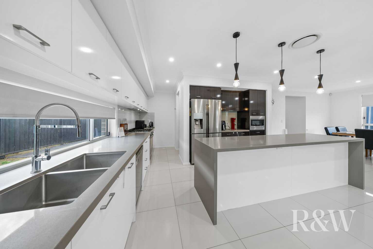 8 ROVER STREET Leppington