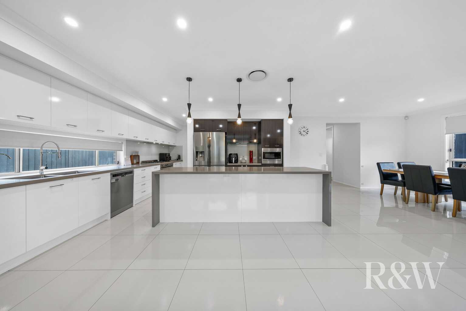 8 ROVER STREET Leppington