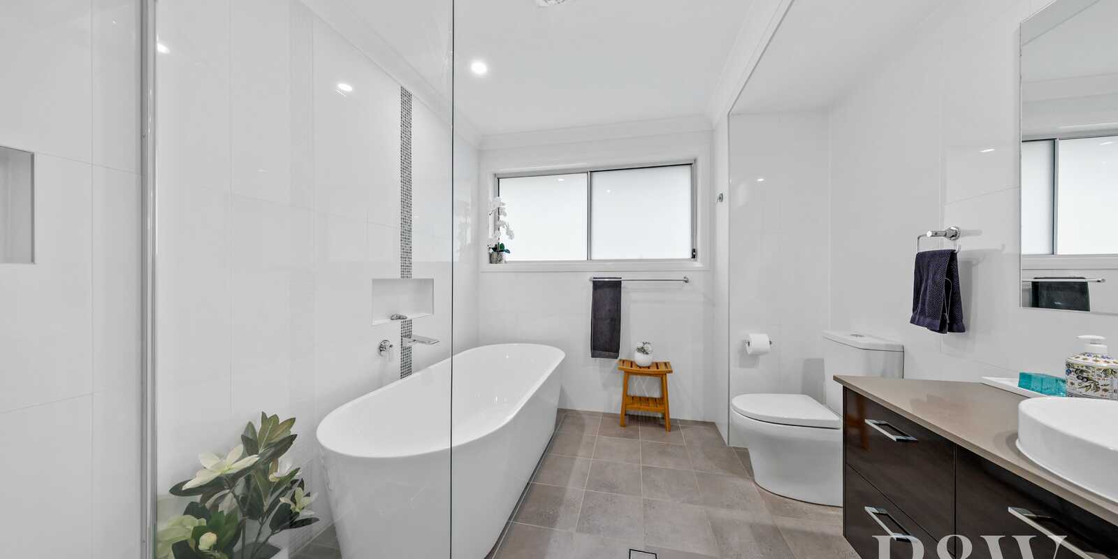 8 ROVER STREET Leppington