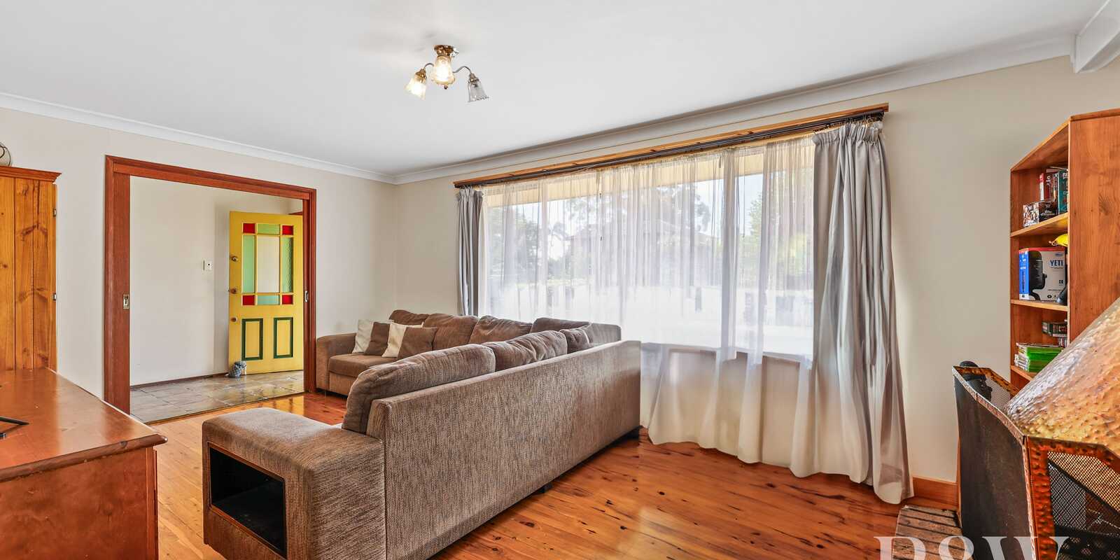 48 ATHEL TREE CRESCENT Bradbury