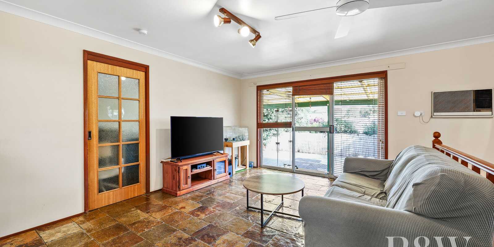 48 ATHEL TREE CRESCENT Bradbury