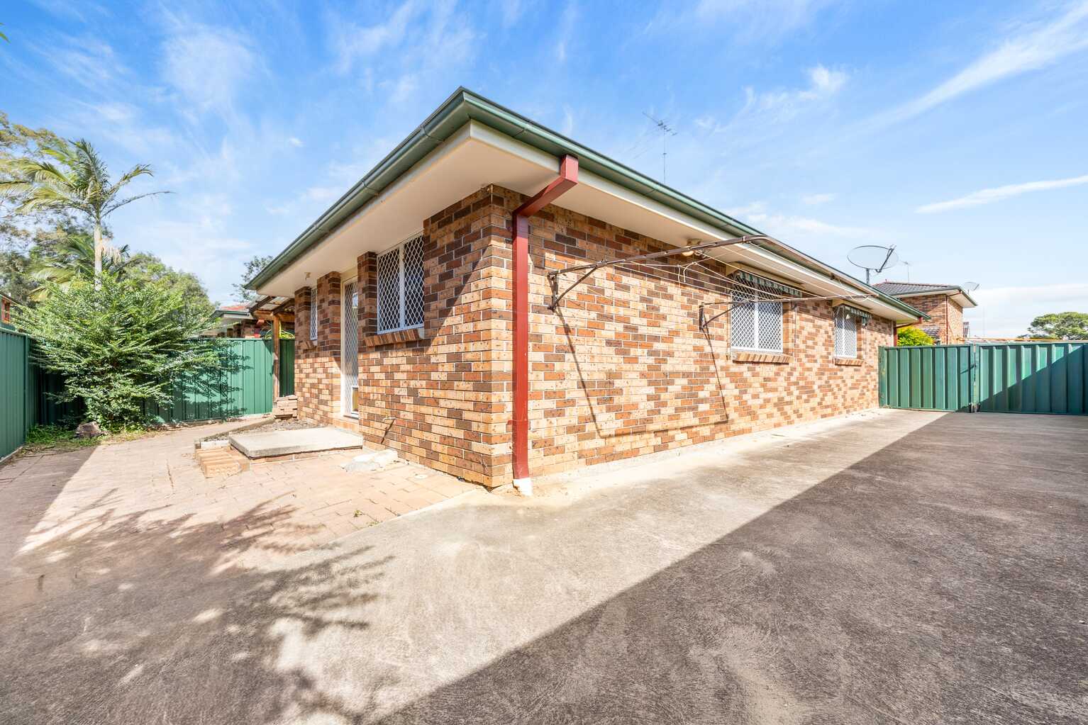 13/37 RUDD ROAD Leumeah