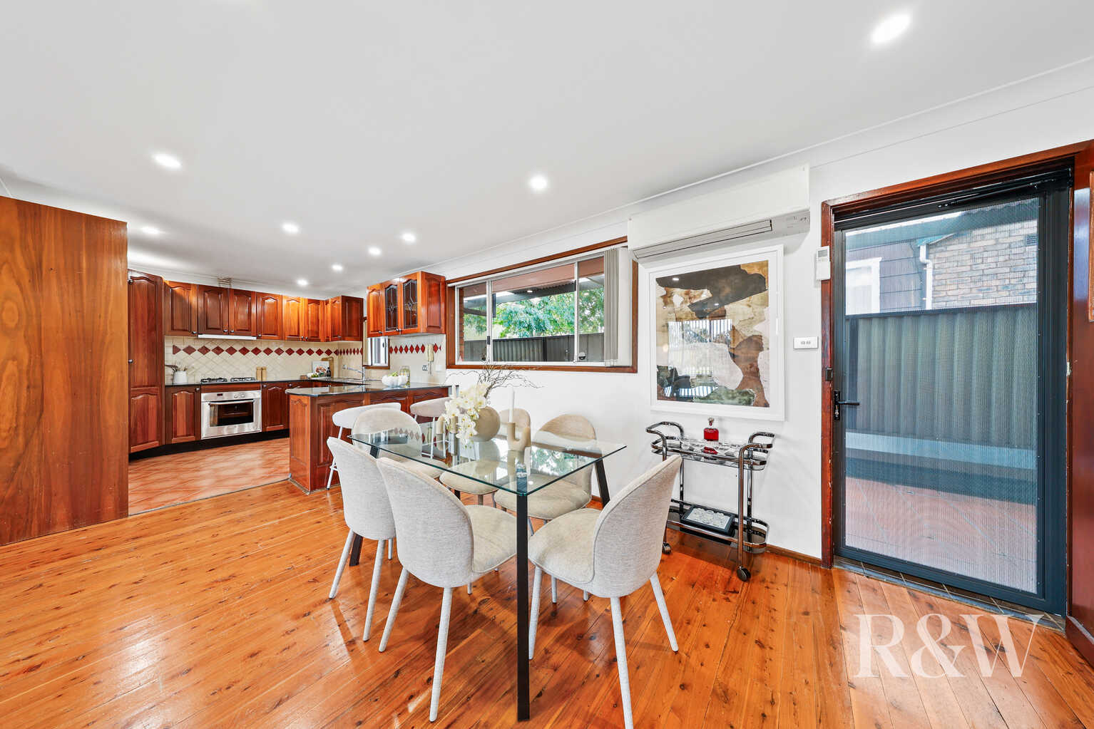 22 Lagonda Drive Ingleburn