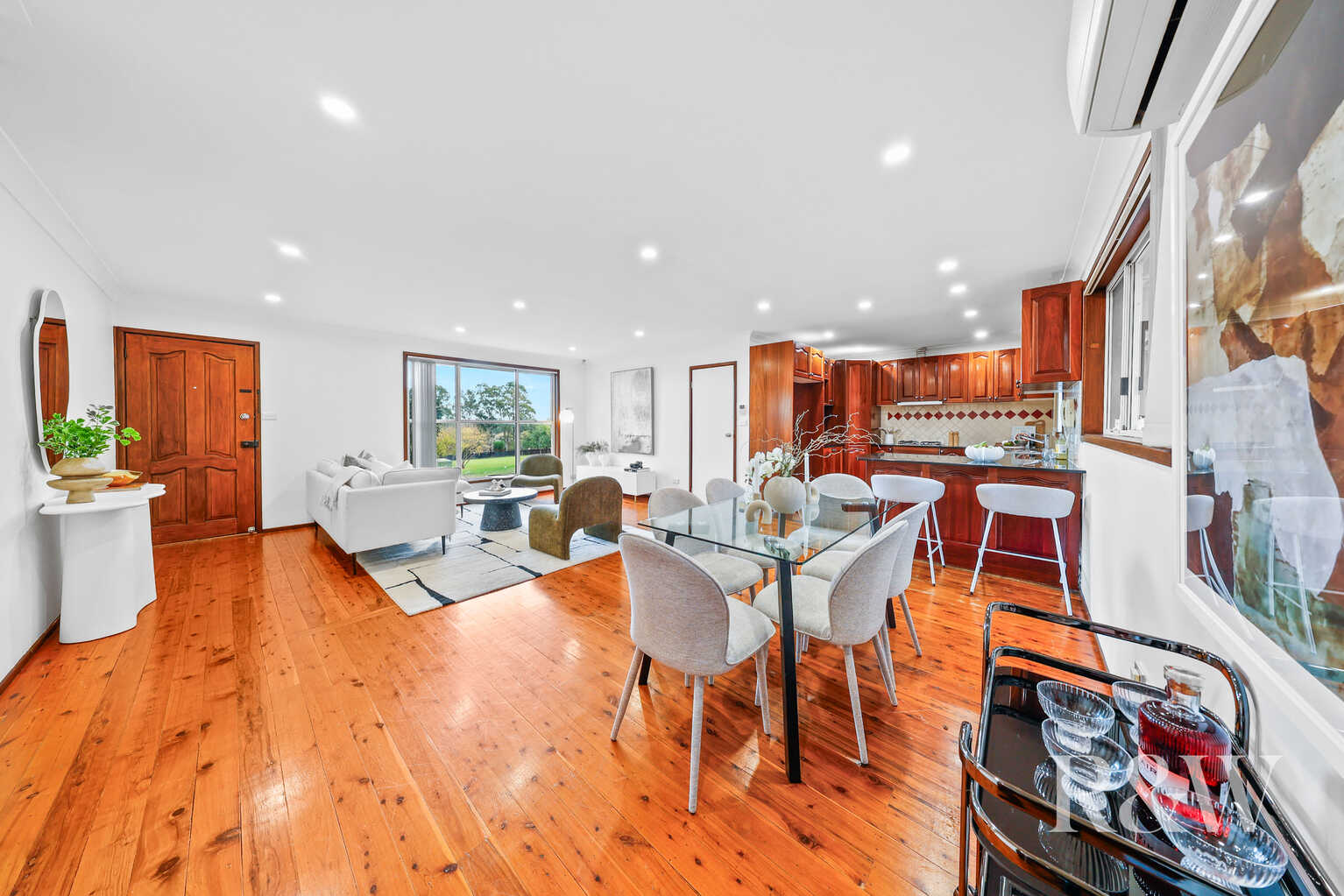 22 Lagonda Drive Ingleburn