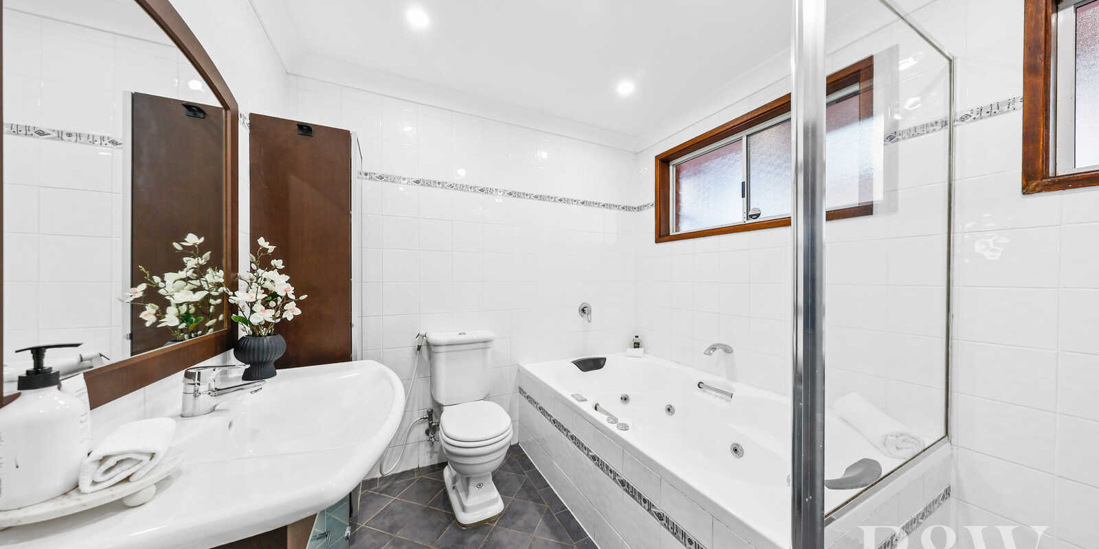 22 Lagonda Drive Ingleburn