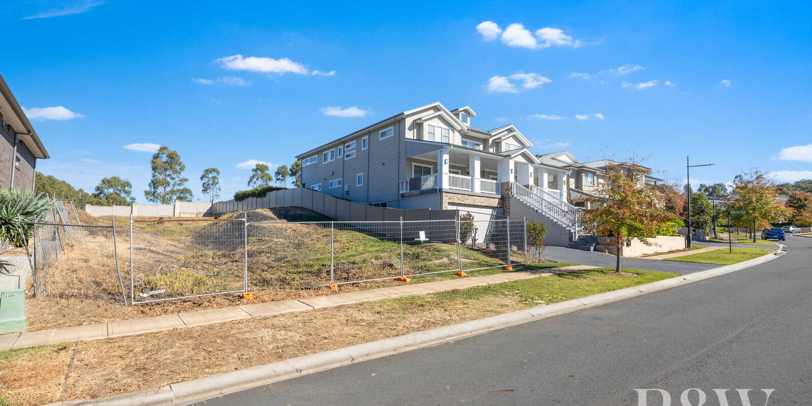7 HAWTHORNE CIRCUIT Harrington Park