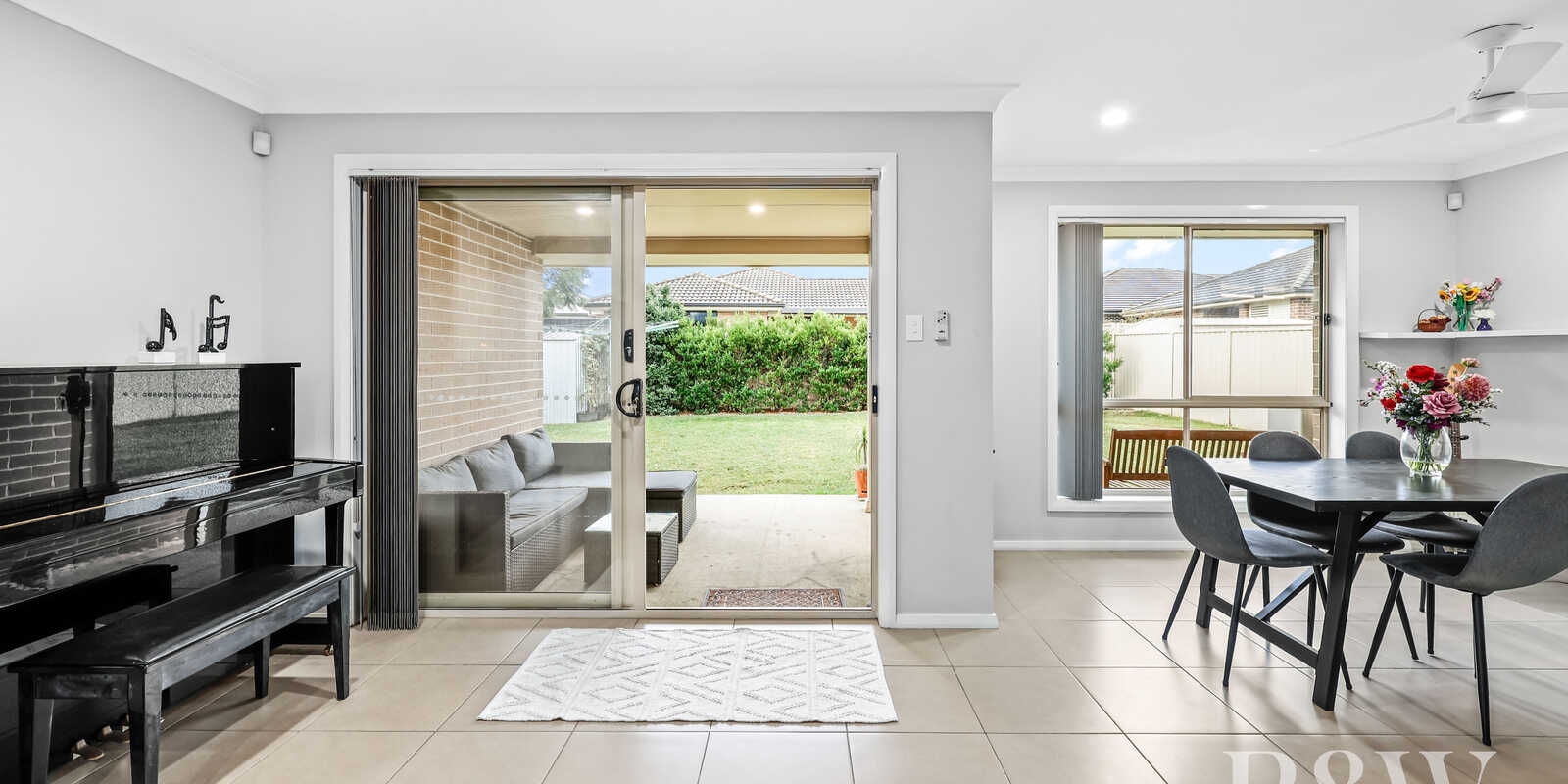 19 BLAIN ROAD Spring Farm