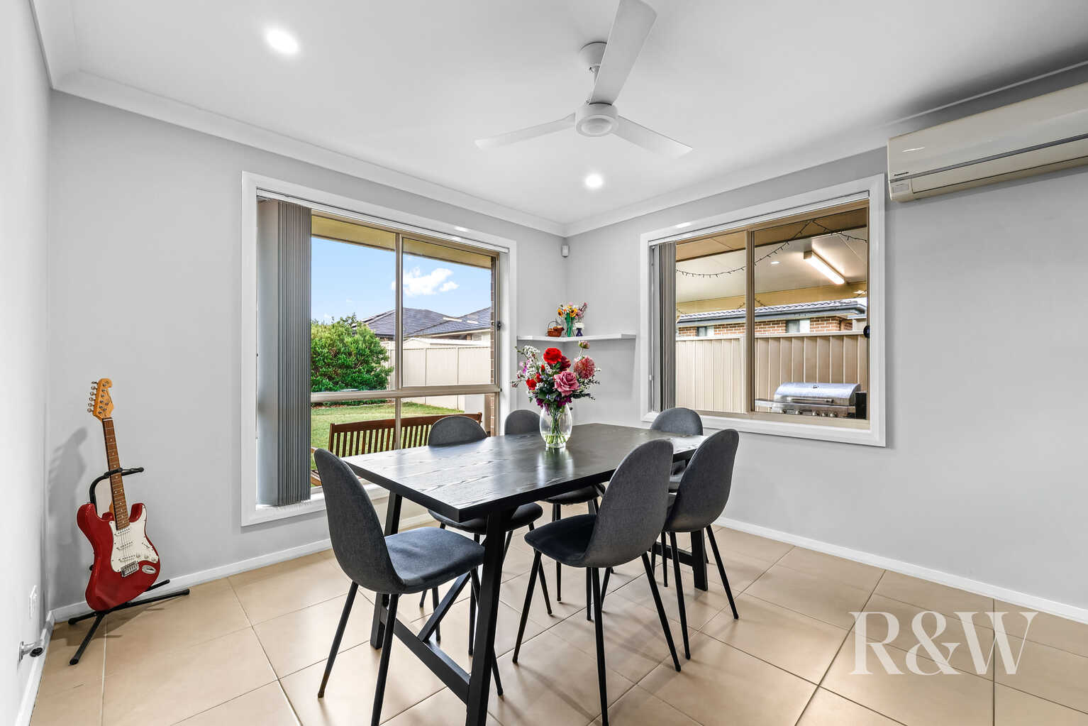 19 BLAIN ROAD Spring Farm