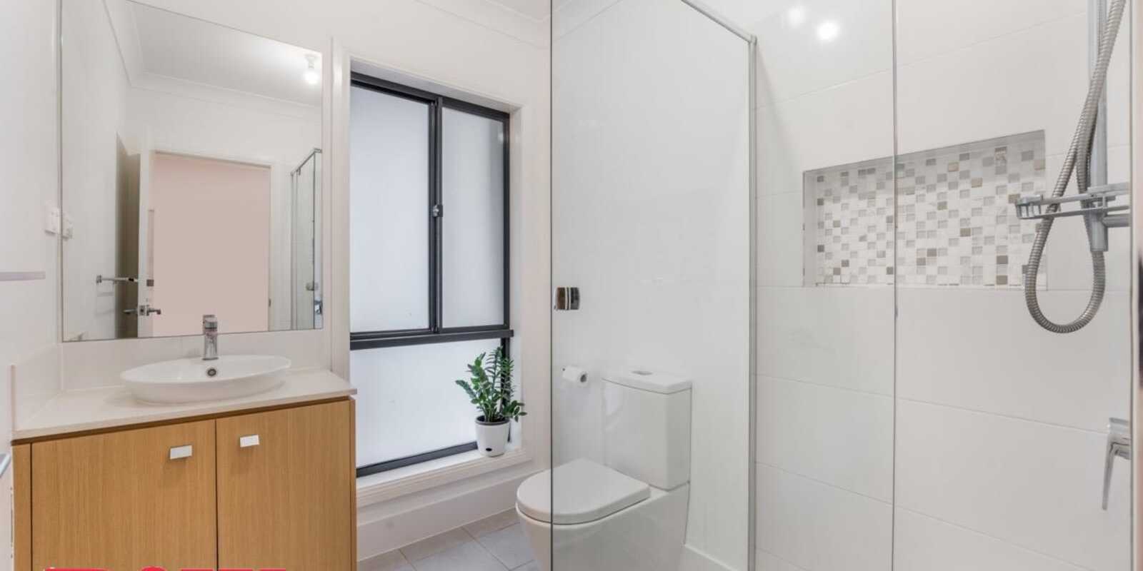 6 Storksbill Avenue Denham Court