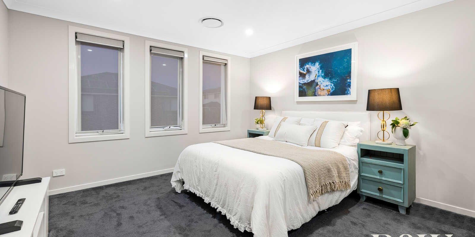 34 CALOTIS CRESCENT Denham Court