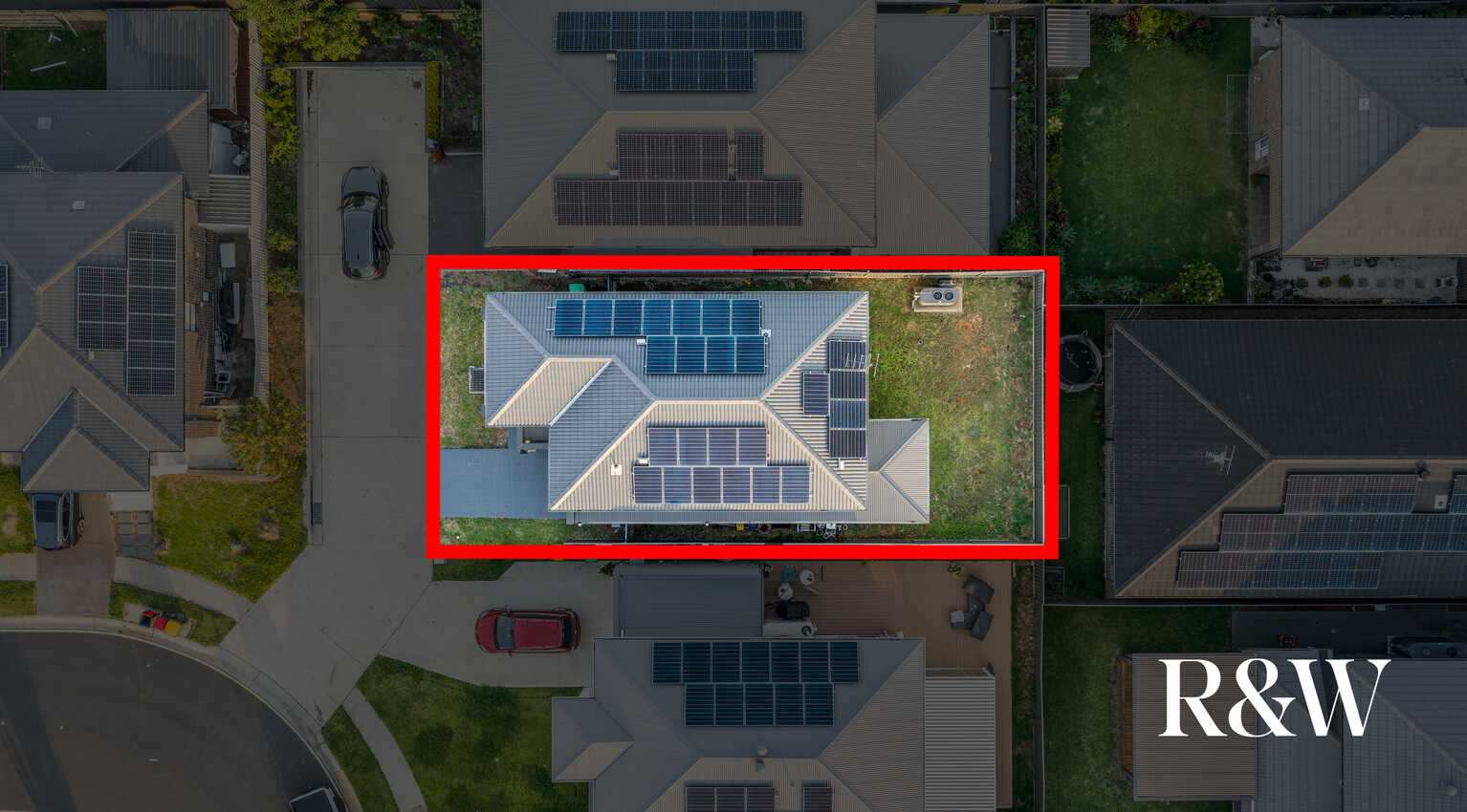 34 CALOTIS CRESCENT Denham Court