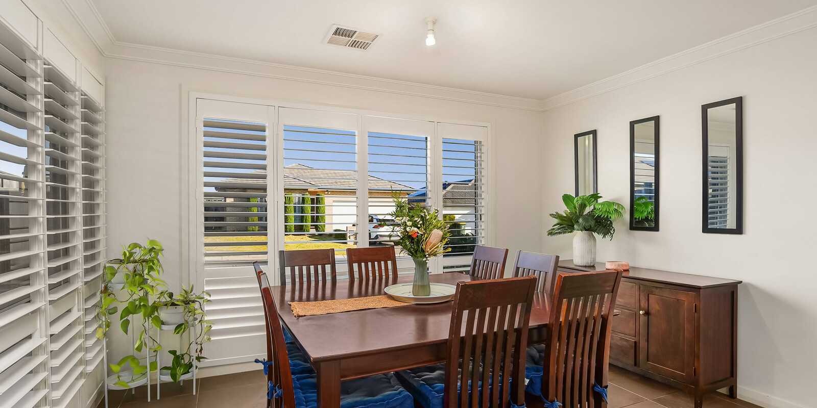 19 KINGFISHER ROAD Appin