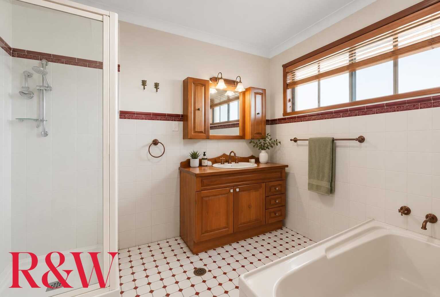 48 Athel Tree Crescent Bradbury