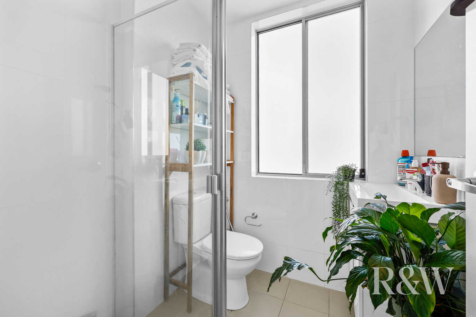24/2 GEORGE STREET Warwick Farm