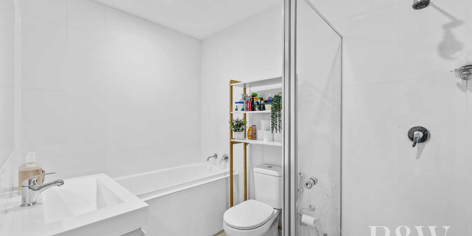 24/2 GEORGE STREET Warwick Farm