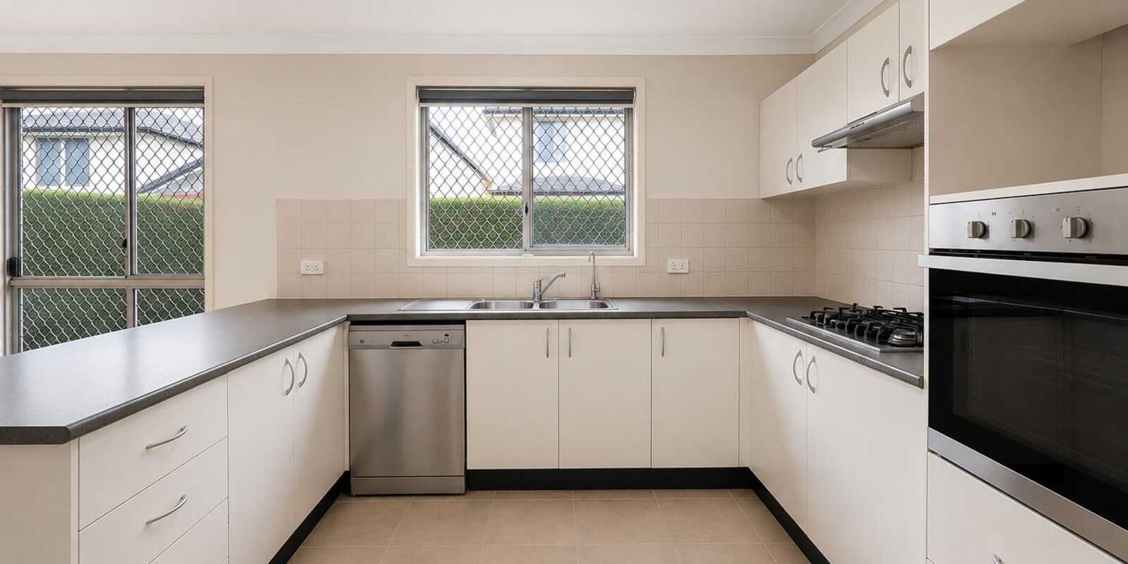 3 Greenwich Walk Campbelltown