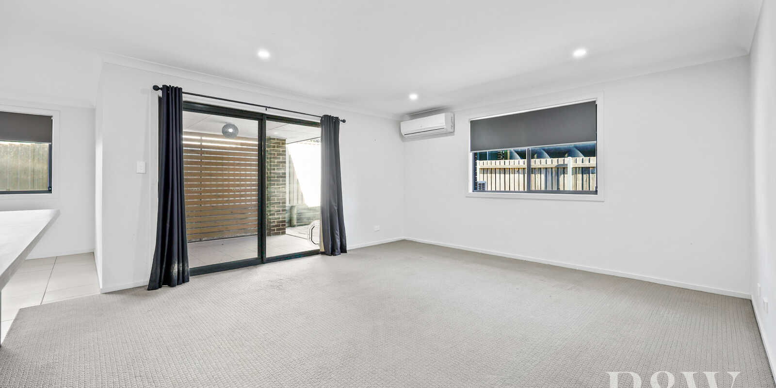 42 AMBROSE STREET Oran Park